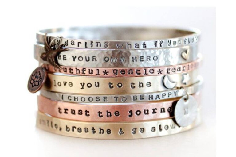 Phrase Bracelets – The Best Trends for 2023