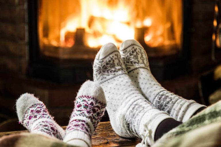 Winter Essentials: How Foot Warmers Can Save Your Toes?